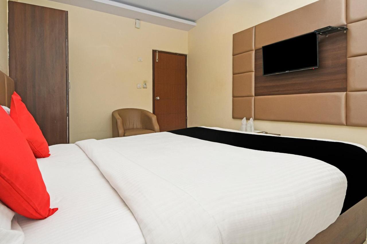 Capital O 76622 Hotel Raama Grand Mysore Exteriör bild