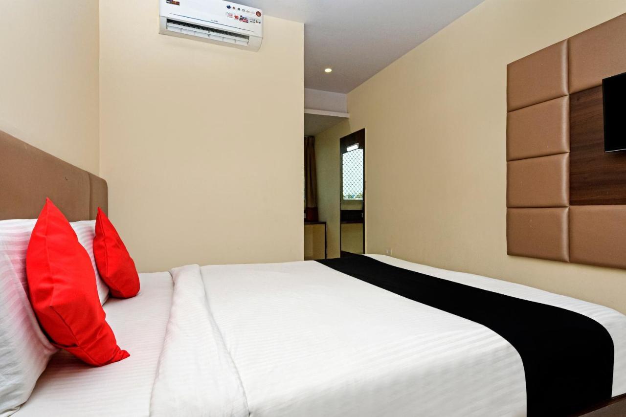 Capital O 76622 Hotel Raama Grand Mysore Exteriör bild