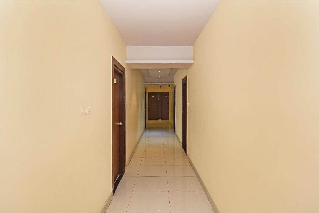Capital O 76622 Hotel Raama Grand Mysore Exteriör bild