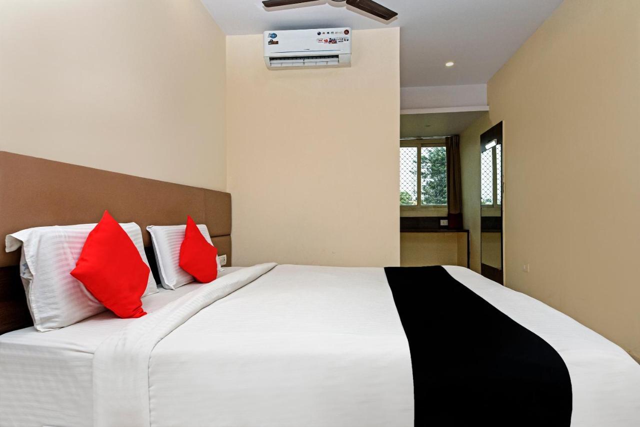 Capital O 76622 Hotel Raama Grand Mysore Exteriör bild